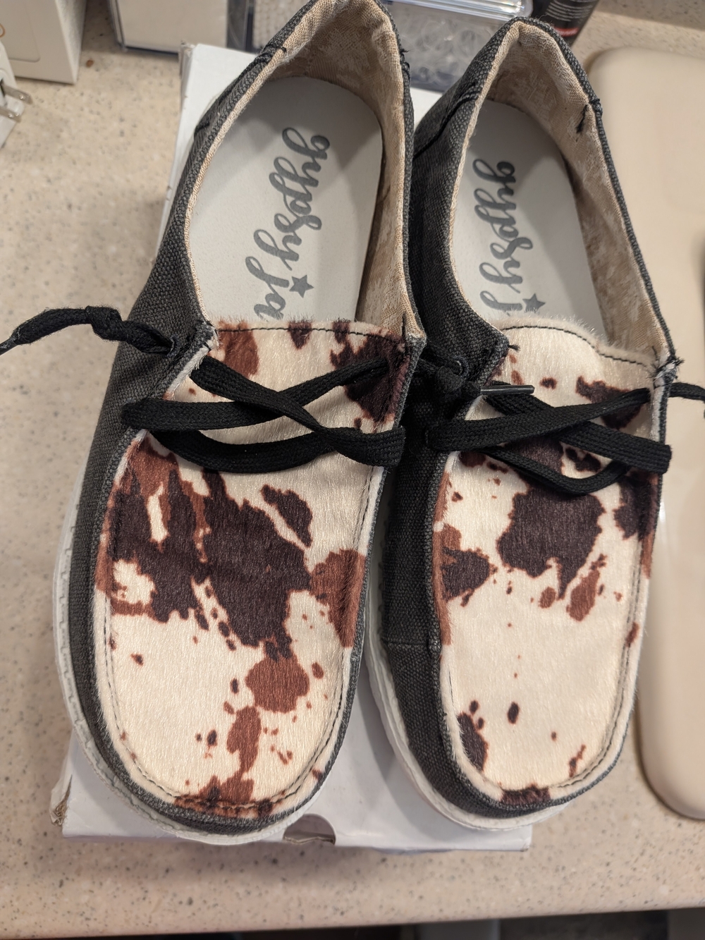 Gypsy Jazz Cow Print Canvas Slip-On Shoes